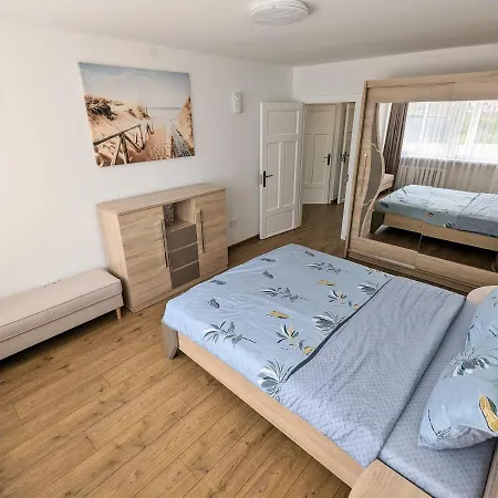 Lovely 2-bedroom Flat In The Heart Of Daire