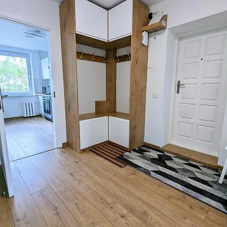 Lovely 2-bedroom Flat In The Heart Of