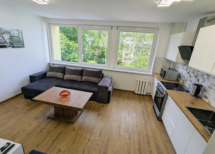 Apartment Lovely 2-bedroom Flat In The Heart Of